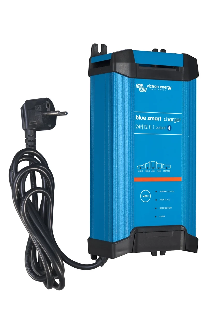 Victron Energy Blue Smart IP22 Charger 24/12(1) 230V CEE 7/7
