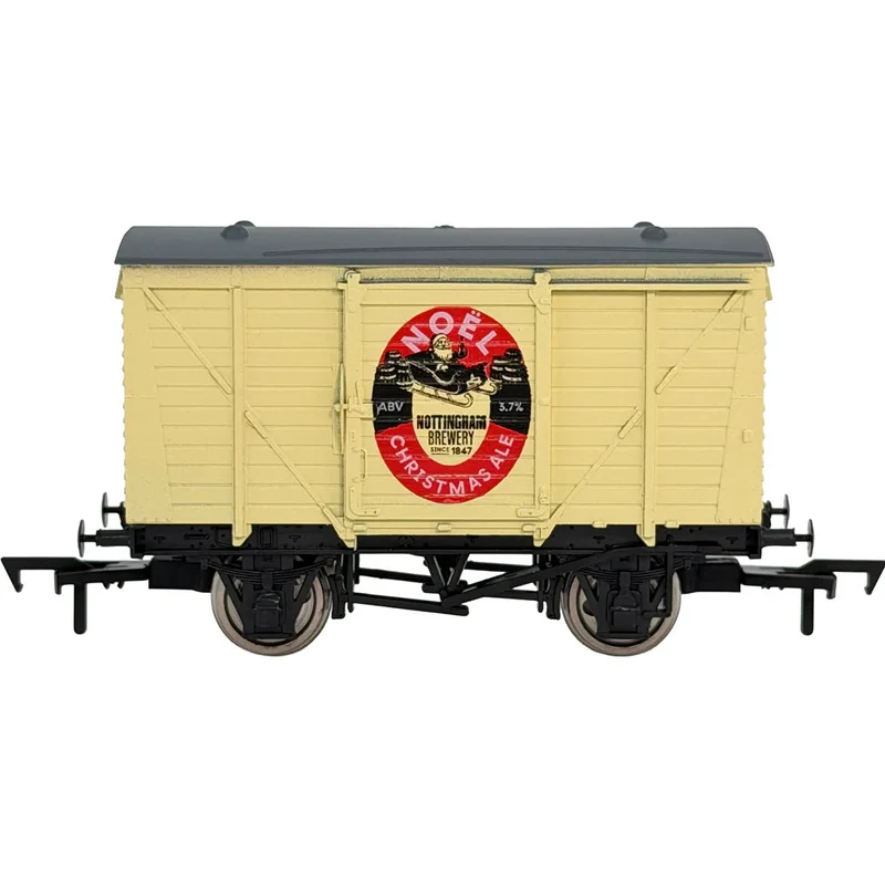 Dapol OO Ventilated Van Noel Christmas Ale