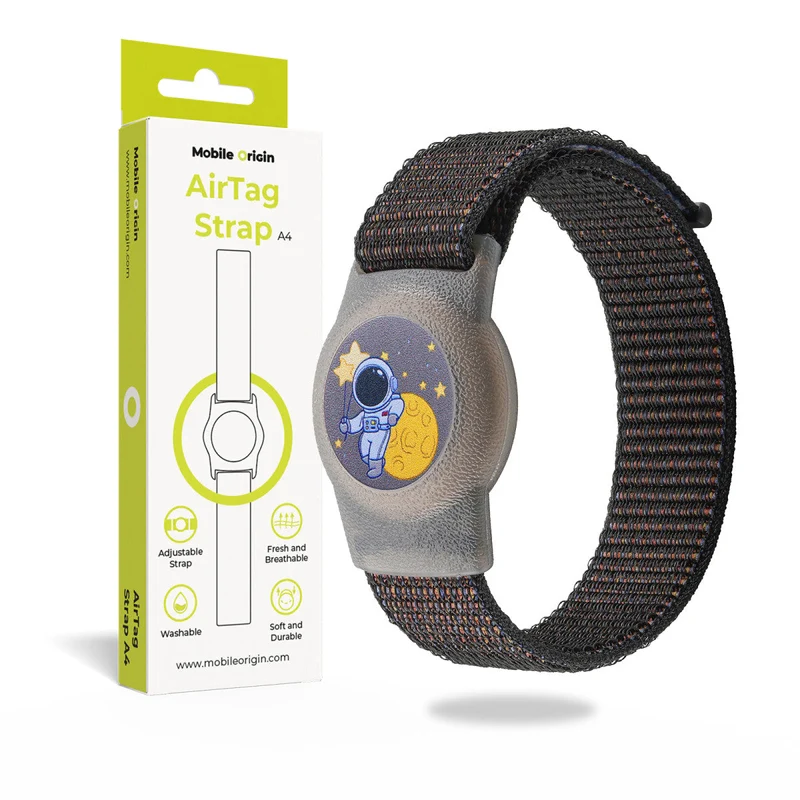 Řemínek A4 na AirTag, Černá s motivem Kosmonauta