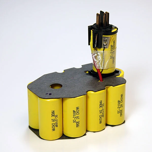 DEWALT DW9091XR 14.4V SC2300P (SD) BATTERY-INSERT