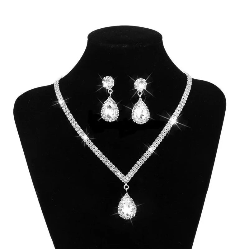 Parure de bijoux pour mariée