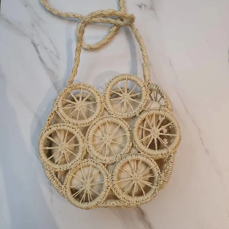 Sac rond en paille fait main